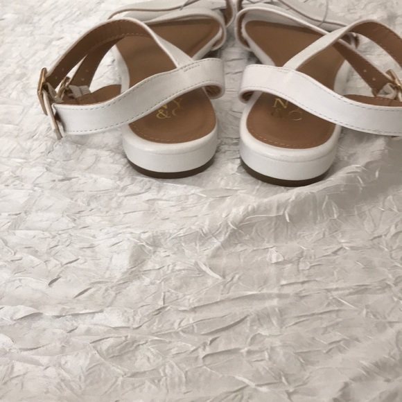 NY&CO White Single Strap Sandal 123C - Picture 4 of 4